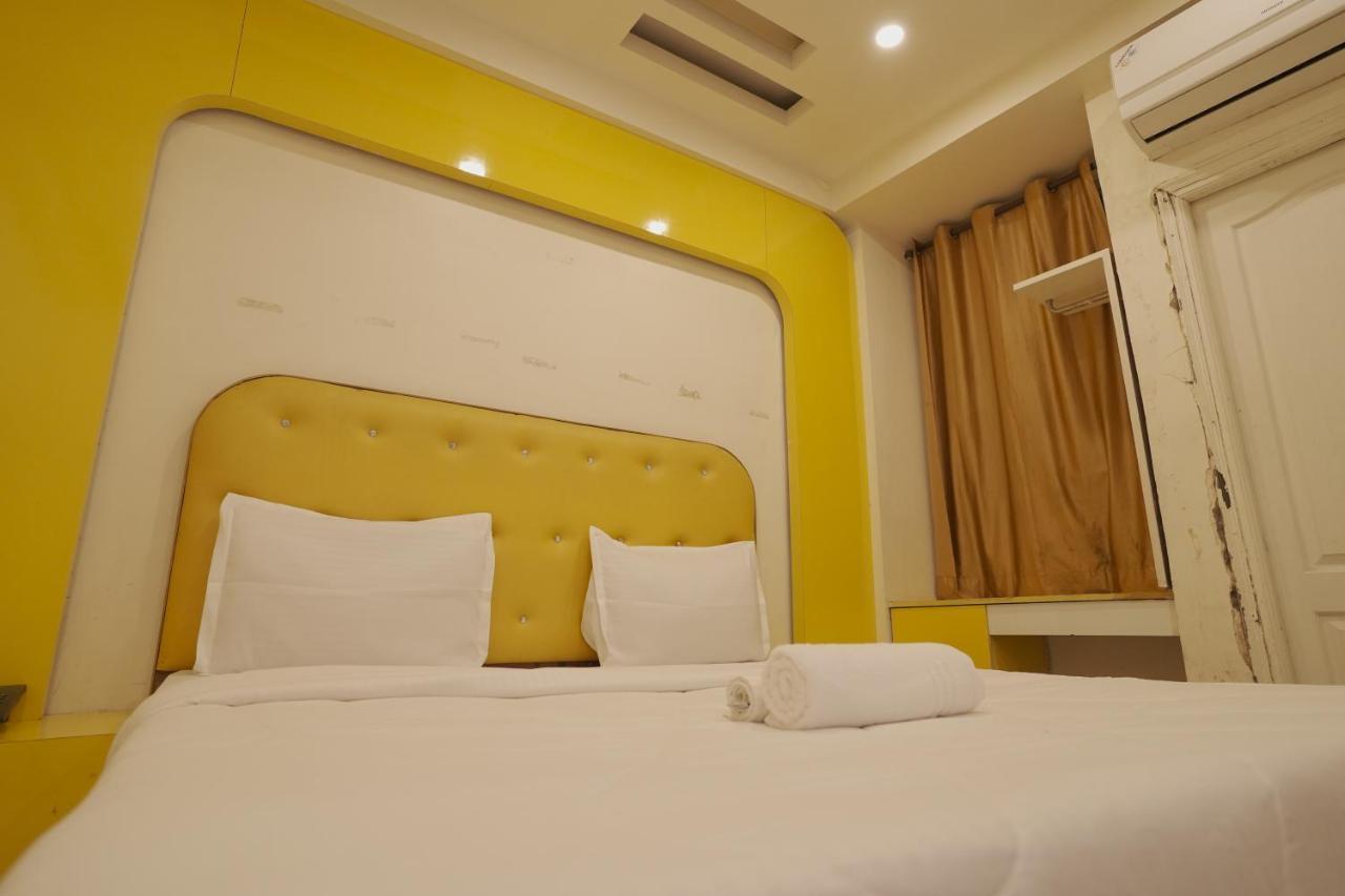 Hotel Leo Continental New Delhi Extérieur photo
